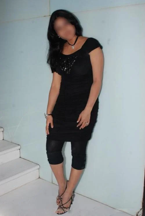 Call Girls Mauzamabad